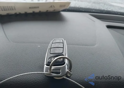 2024 Audi Q8 E-Tron Premium Plus Quattro z USA, uszkodzony, nr VIN WA15AAGE5RB030133